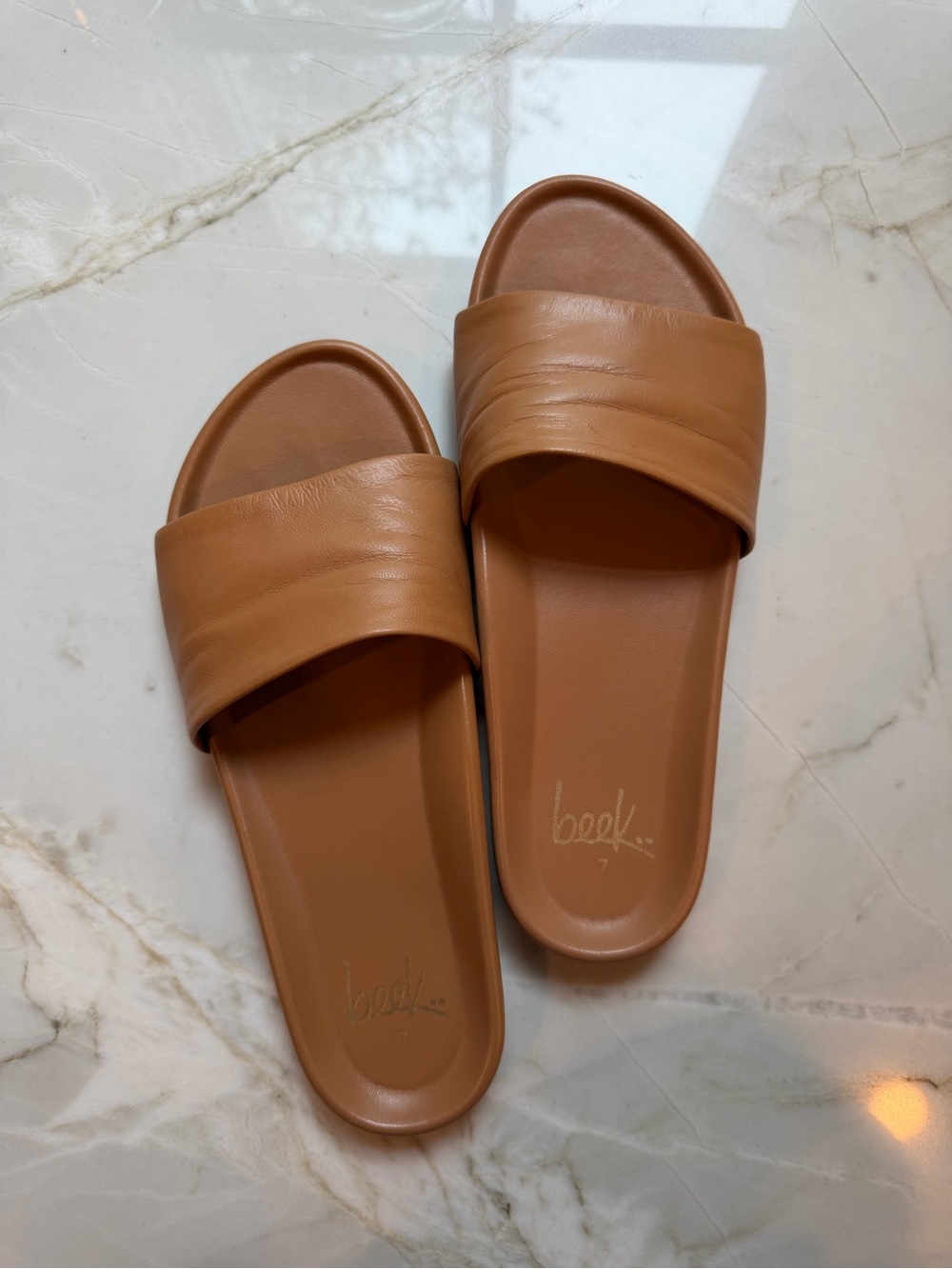 Beek Gallito Leather Slide Sandal
Color Honey women's 7 - Picture 4 of 6